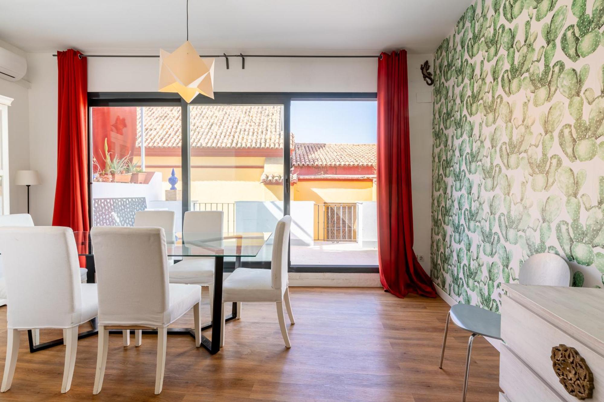 House Sevillana Parking מראה חיצוני תמונה
