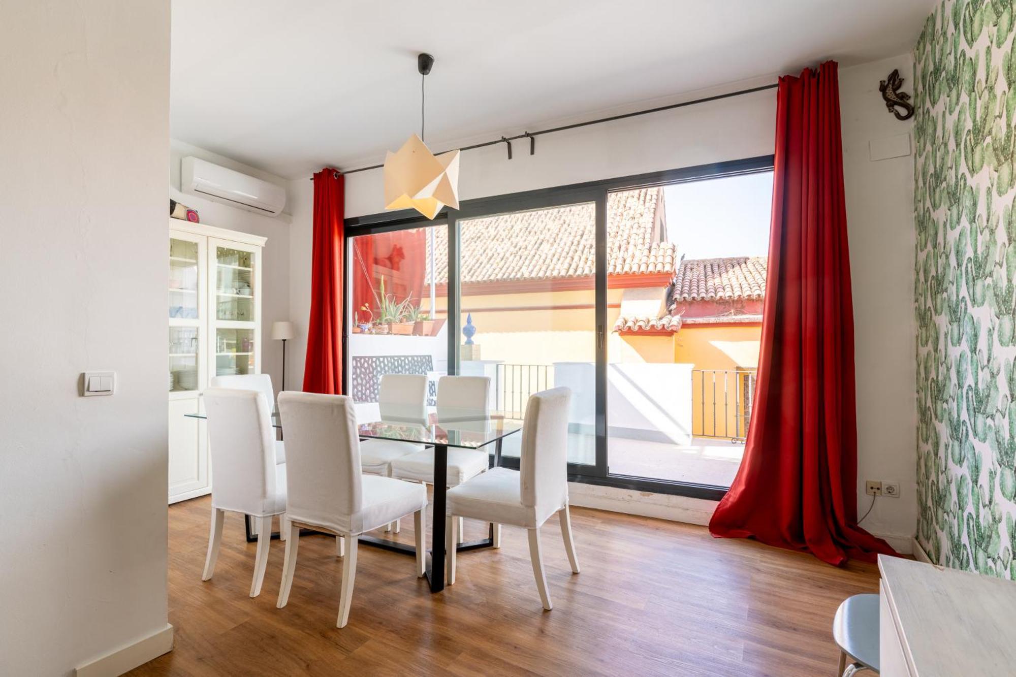 House Sevillana Parking מראה חיצוני תמונה