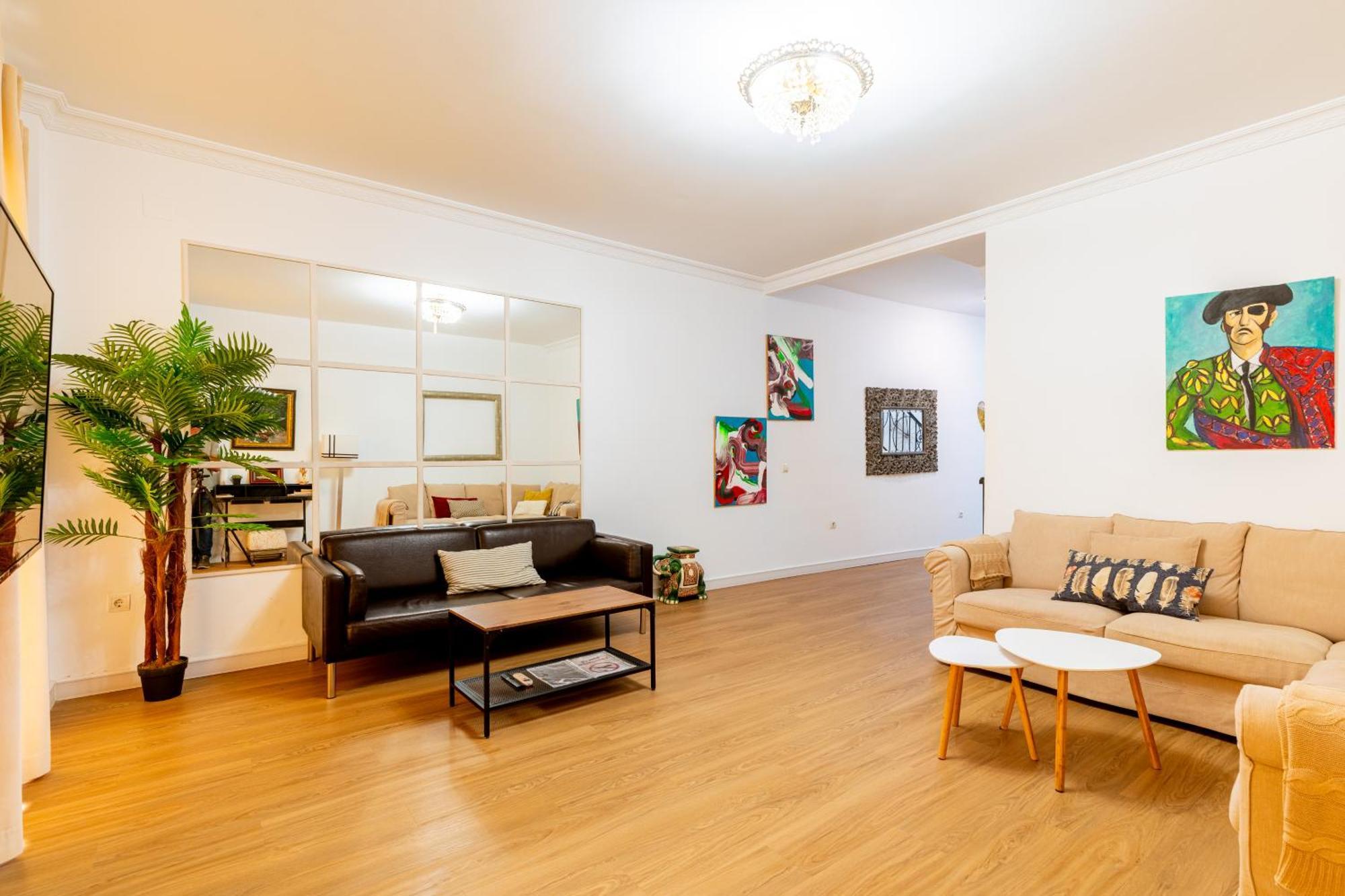 House Sevillana Parking מראה חיצוני תמונה