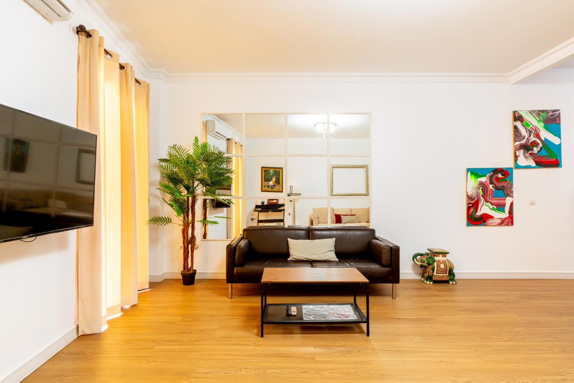House Sevillana Parking מראה חיצוני תמונה