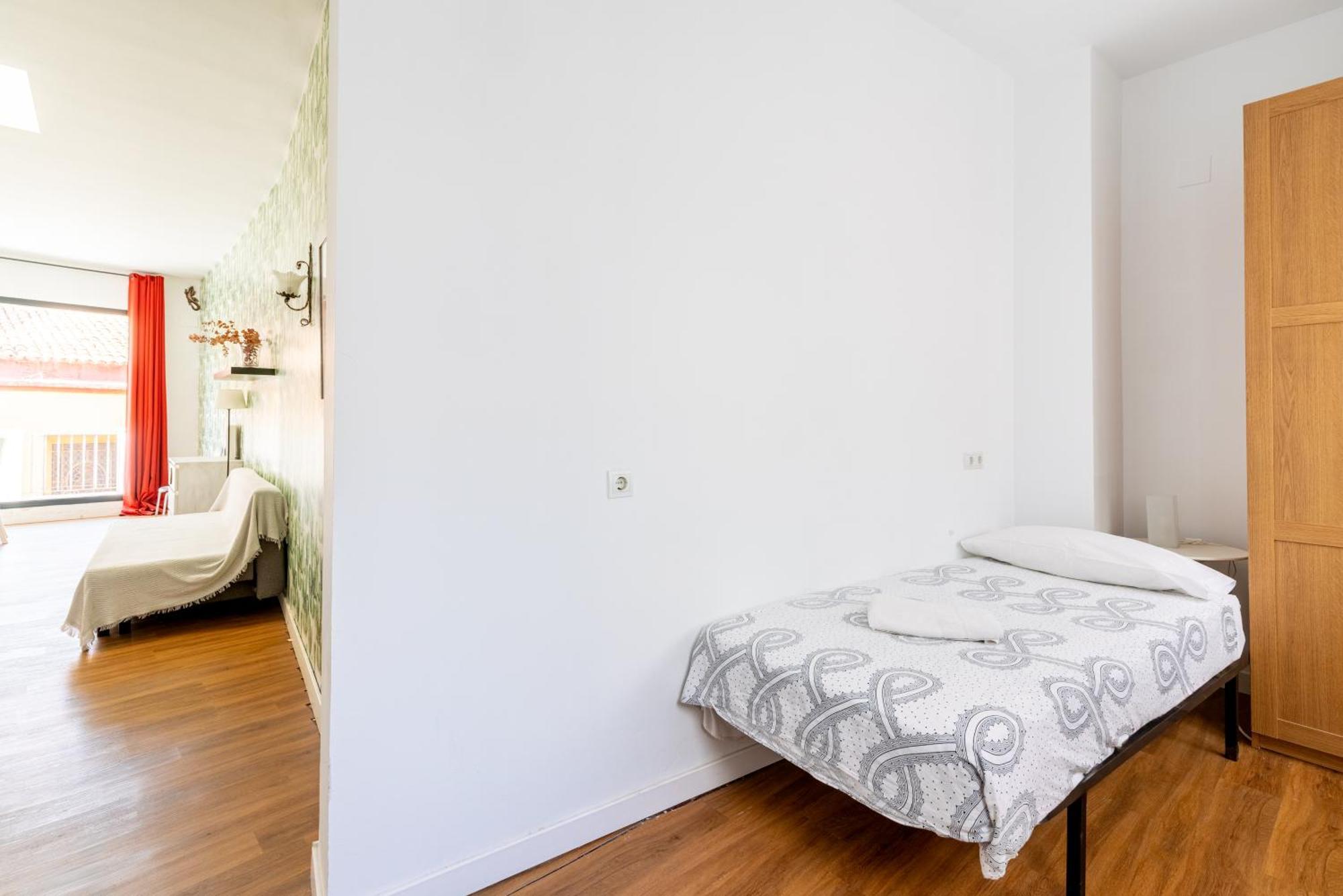 House Sevillana Parking מראה חיצוני תמונה