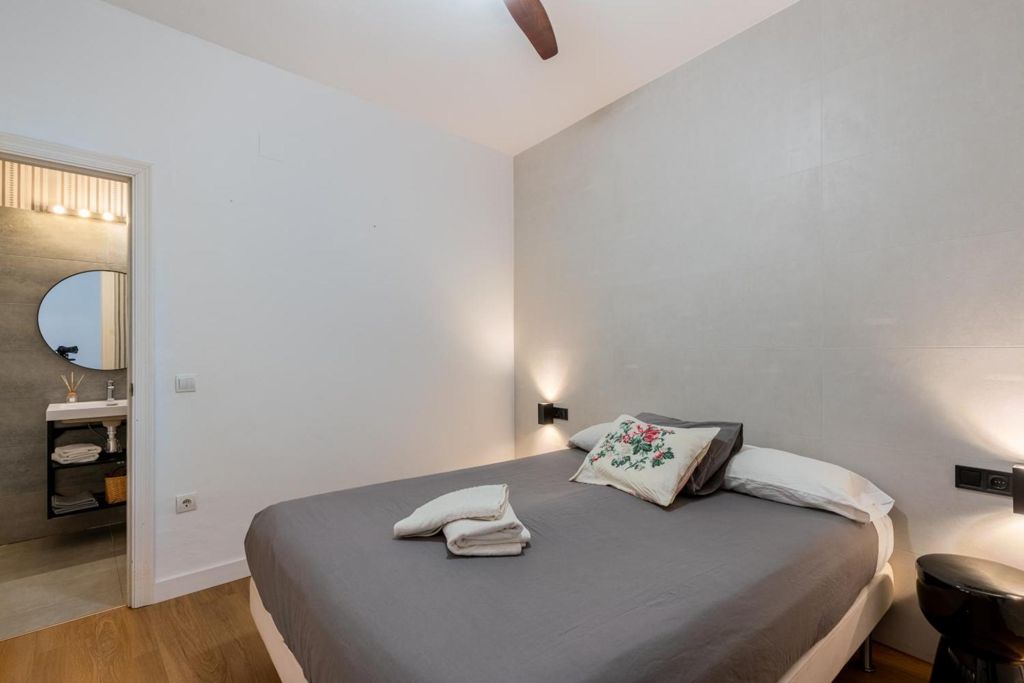 House Sevillana Parking מראה חיצוני תמונה